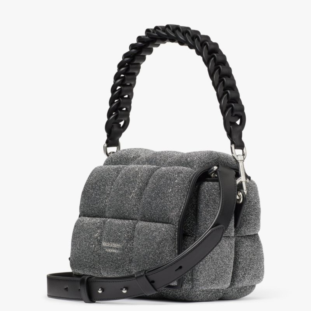Meet Boxxy—the magic cube of bags.